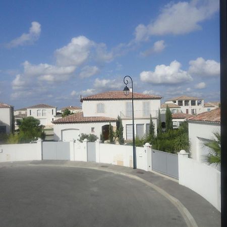 Modern Villa Near The Sea With Balcony Aigues-Mortes Exterior photo