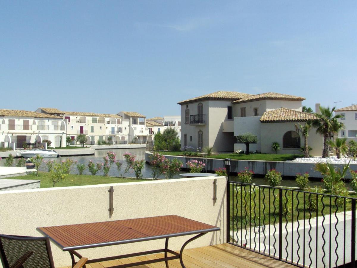 Modern Villa Near The Sea With Balcony Aigues-Mortes Exterior photo