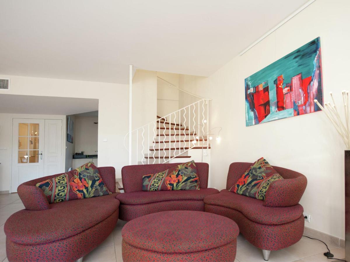 Modern Villa Near The Sea With Balcony Aigues-Mortes Exterior photo